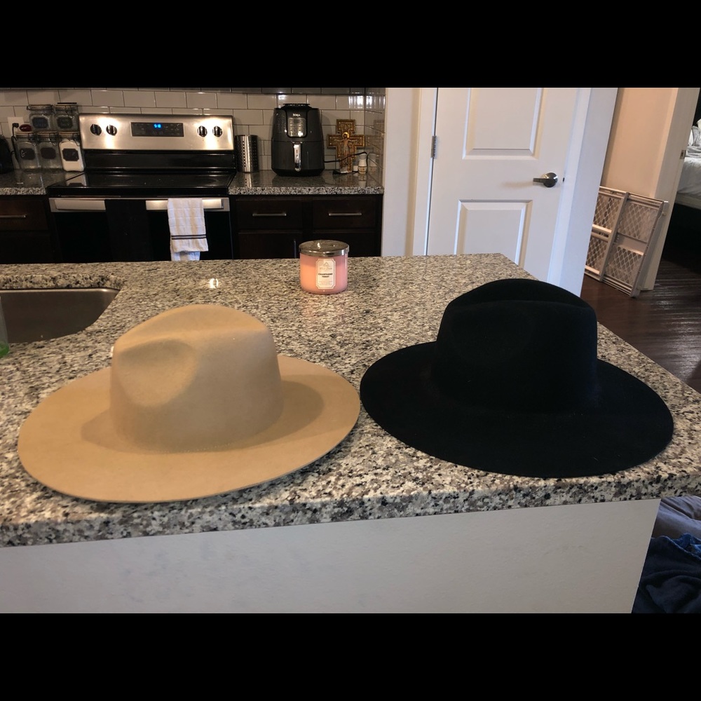 GiGi Pip hats (tan & black) M/L